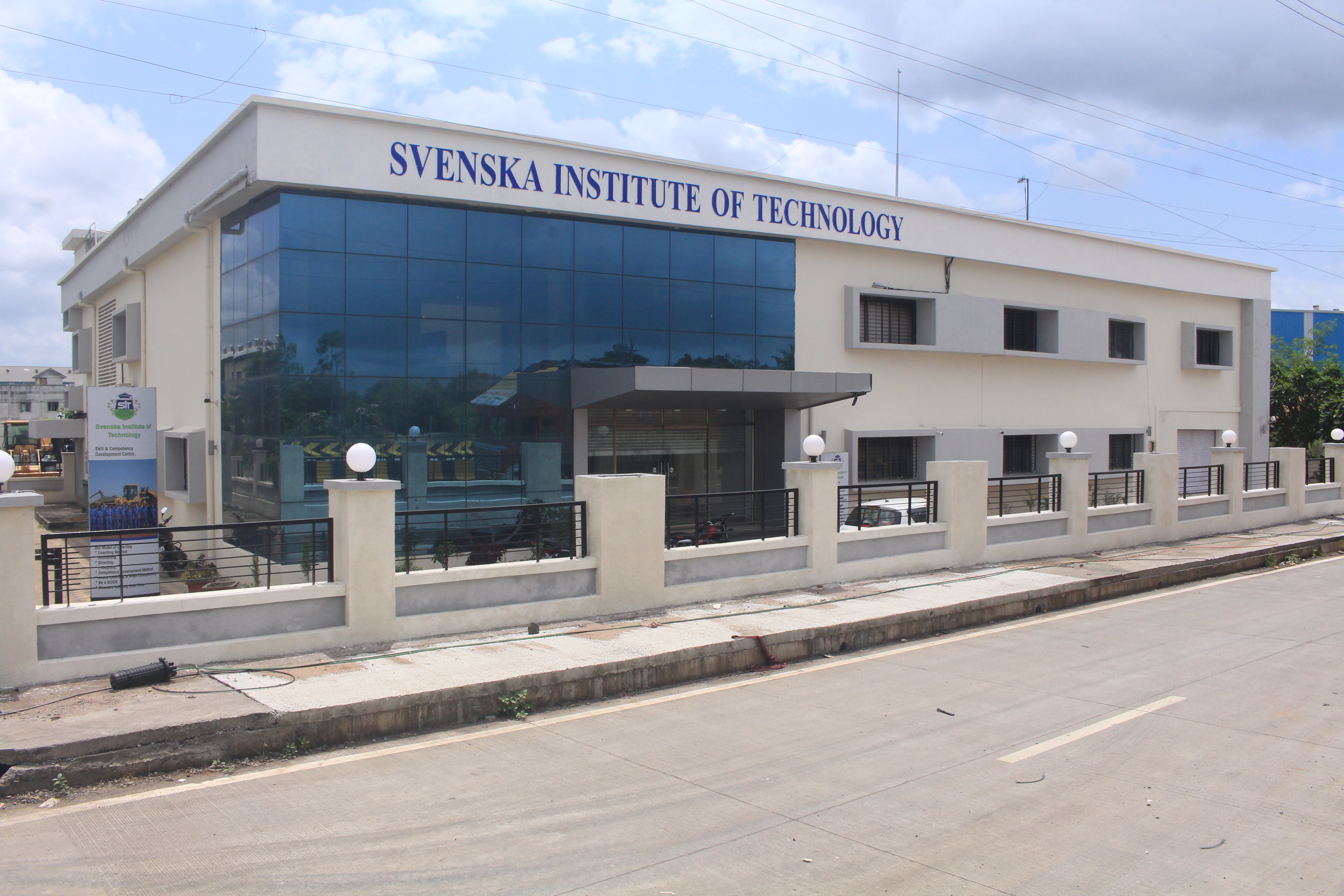 Svenska Institute of Technology
